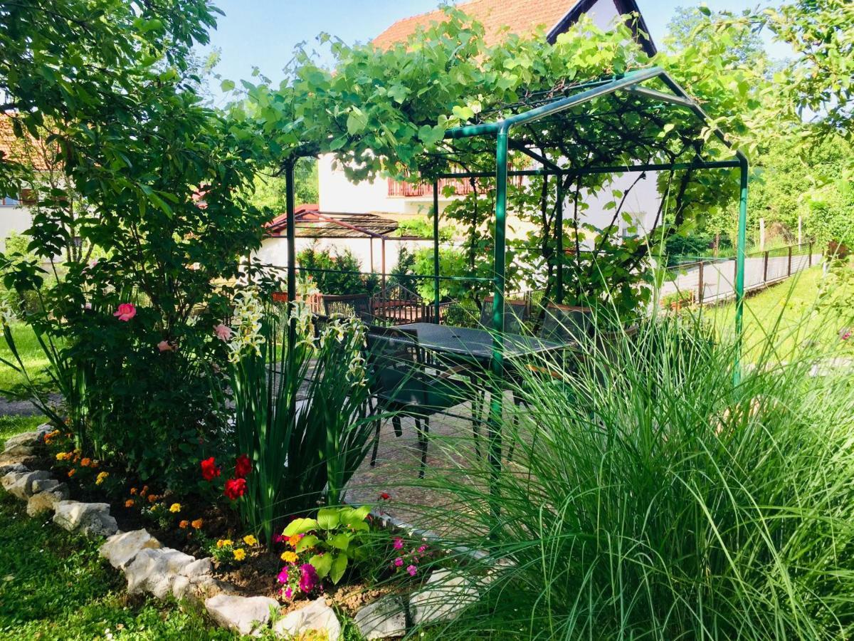 Apartment Garden Slunj Dış mekan fotoğraf